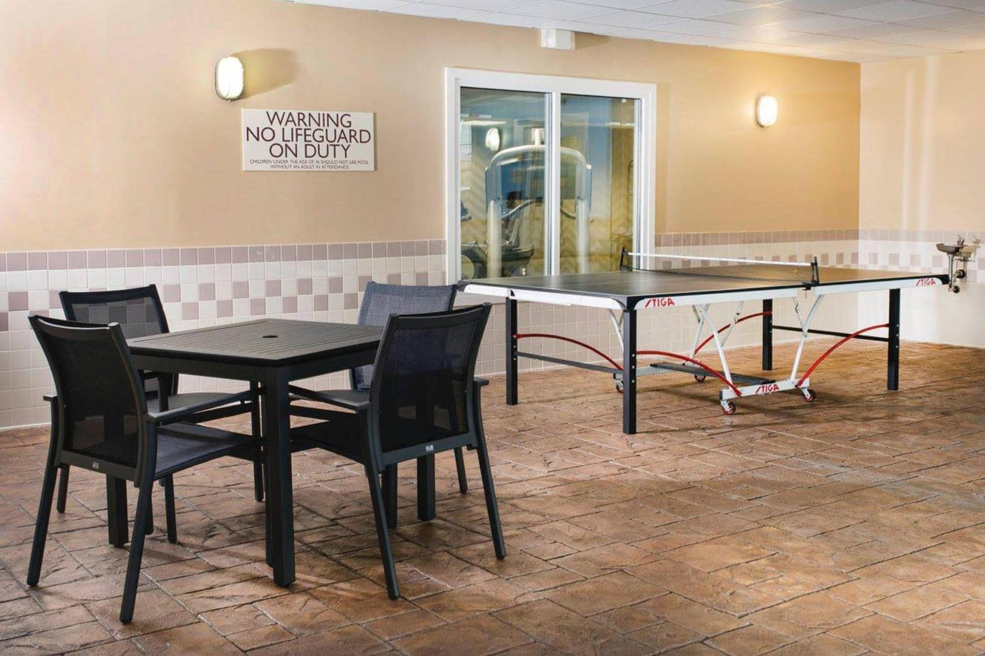 Residence Inn Падука Екстериор снимка